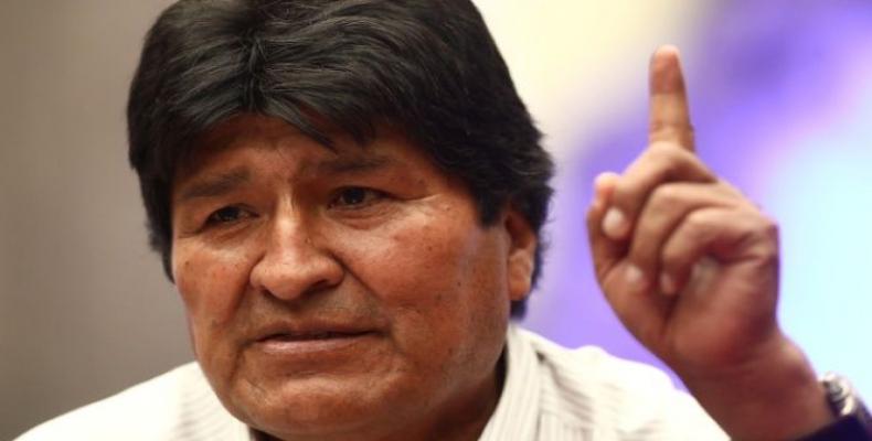 Morales acusó al gobierno de facto de Jeanine Áñez de golpear a los bolivianos mientras hablan de pacificación. Foto: Archivo