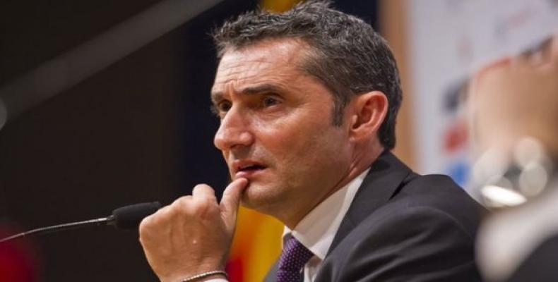 El entrenador del Barza, Ernesto Valverde. Foto:: Twitter @FCBarcelona_es