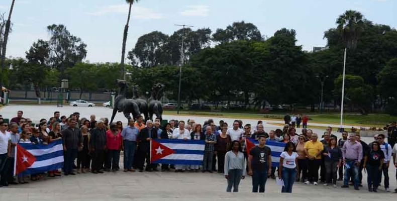 The Cuban delegation is made up of students, workers, athletes, religious people, and artists, among others. (Photo: ACN).