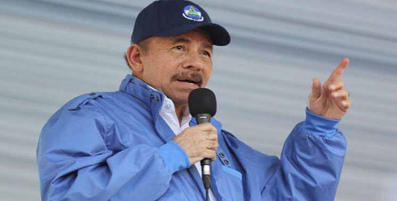 Una vez más, Ortega es aclamado por su pueblo con quien festeja una fecha patria. Foto: PL