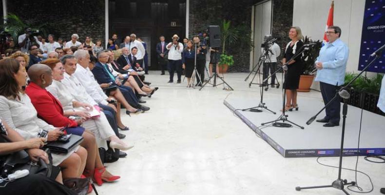 Mogherini y Rodríguez en la rueda de prensa al término de la reunión. Foto: Miguel Guzmán Ruiz/PL