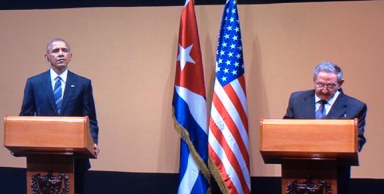 Presidente de Estados Unidos, Barack Obama y su homólogo Raúl Castro