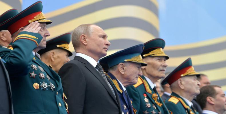 Vladímir Putin durante desfile militar anual por el 74.º aniversario del triunfo de la URSS en la Gran Guerra Patria, Moscú, el 9 de mayo de 2019Alexéi Druzhini