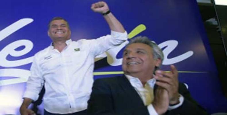 Rafael Correa (I) y Lenín Moreno (D). foto: Archivo