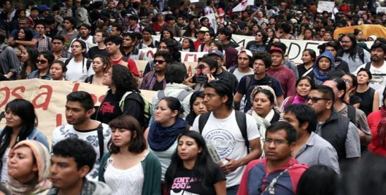 imagen de los estudiantes durante el paro