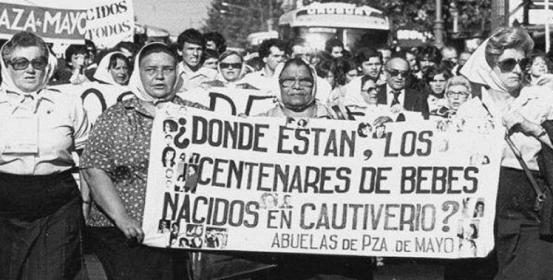 The Grandmothers Plaza de Mayo already have already had 2090 marches through the Plaza de Mayo.   Photo: Image courtesy Abuelas de Plaza de Mayo