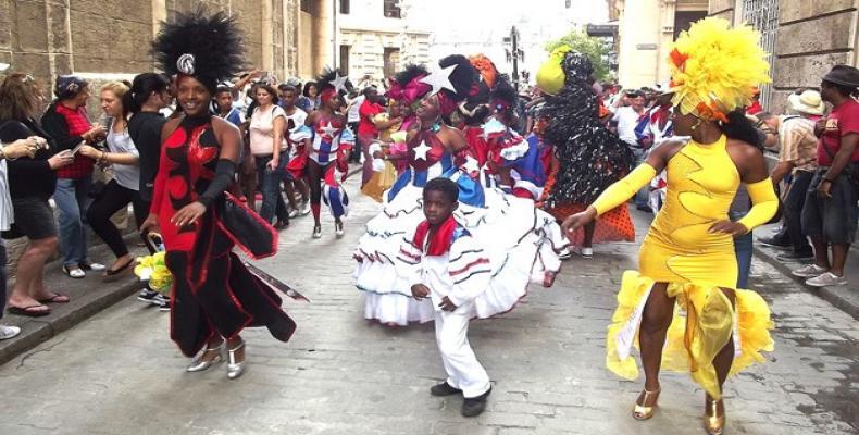 Peregrinación por la Habana Vieja en el Día de los Reyes Magos, Habana, Cuba. Foto/ The Publiks Reports