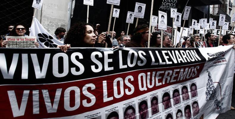 Protestas por justicia en caso de jóvenes asesinados de Ayotzinapa