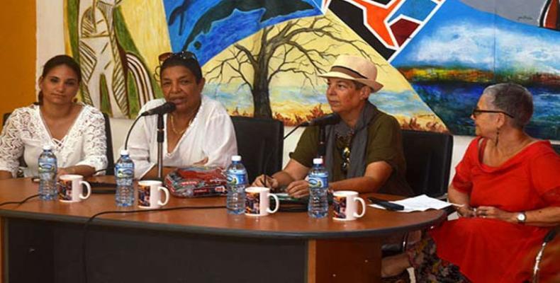 Encuentro de mujeres cantoras comienza en Cuba. Foto:PL.