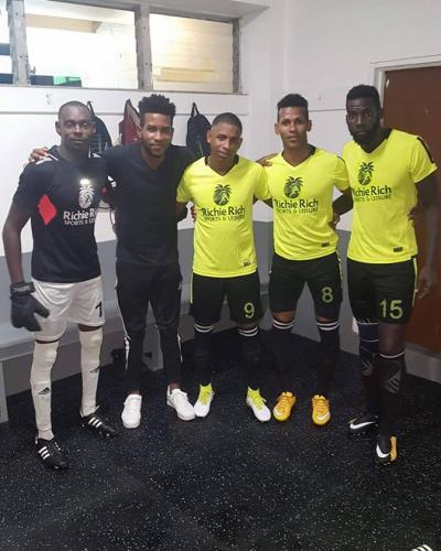 Los cinco jugadores en el Five Island: Pichardo, Oramas, Sander, Puga y  Caballero. Foto: colaborador