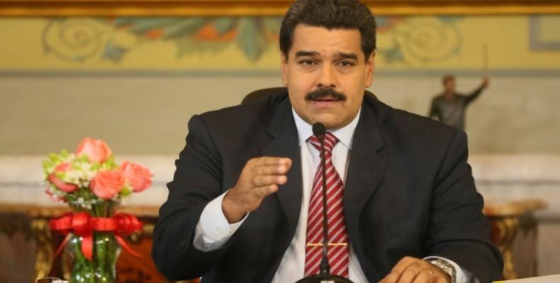 Maduro autorizó estas nuevas conversaciones que se dieron tras un esfuerzo de varios meses de Caracas por entablar un diálogo pacífico. Foto: Archivo