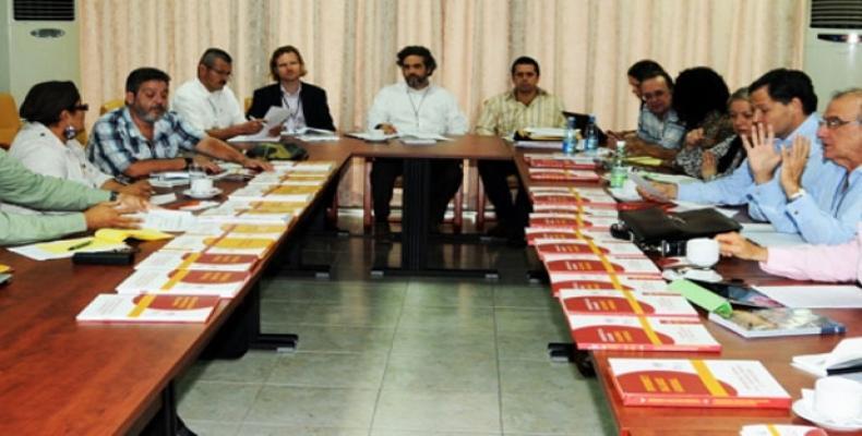 Anterior reunión de negociadores colombianos en La Habana.  Foto de Archivo