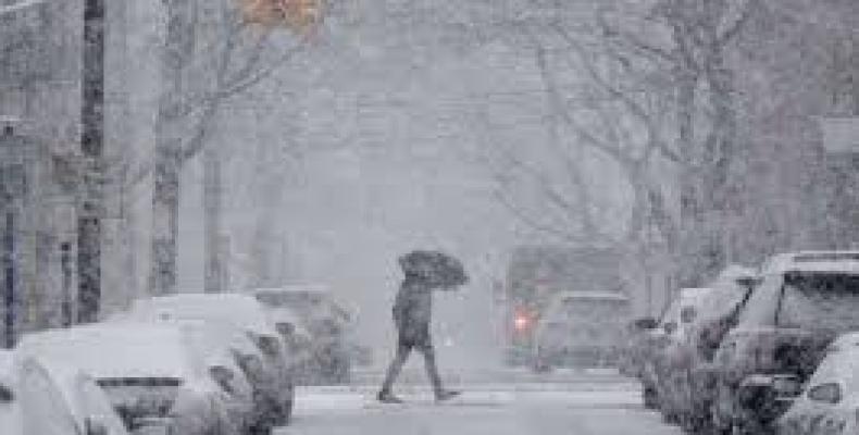 Una extraña tormenta de nieve con relámpagos causa temor y asombro en la Costa Este. Foto: MSN.com