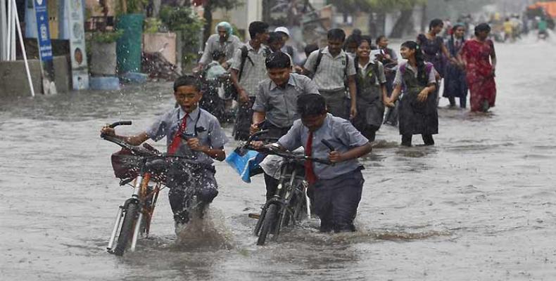 Inundaciones en la India causan 26 muertos. Foto:PL.