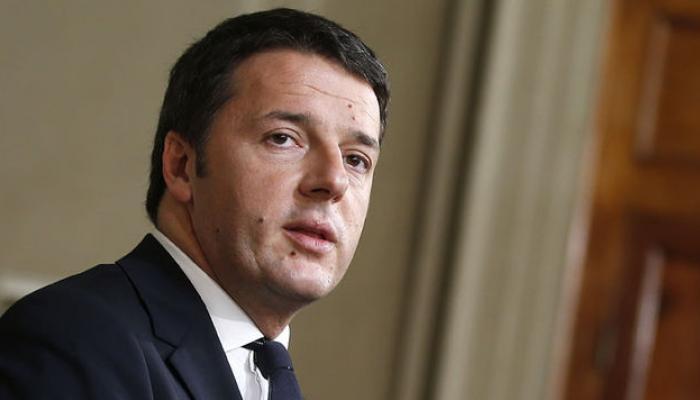 Matteo Renzi ĉeestas entreprenistan forumon en Havano