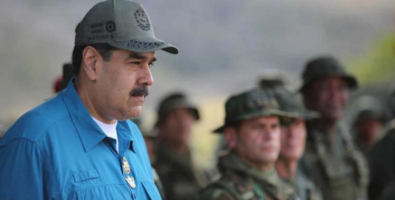 Maduro convocó a los venezolanos a participar en una jornada nacional de recolección de firmas contra las amenazas intervencionistas del gobierno de Estados Un