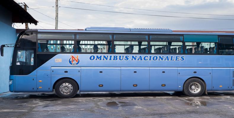 El transporte de Ómnibus Nacionales es el que tiene mayores ajustes por su elevado consumo de combustible. Foto:Arcchivo