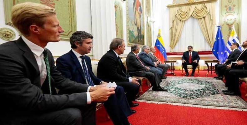Maduro se entrevista con grupo de contacto internacional
