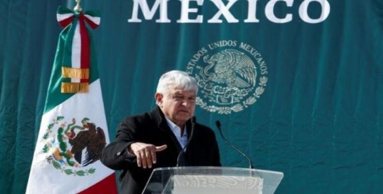 AMLO gestures as he speaks during his visit to the Mexican-American Mormon community in La Mora.  (Photo: Reuters)