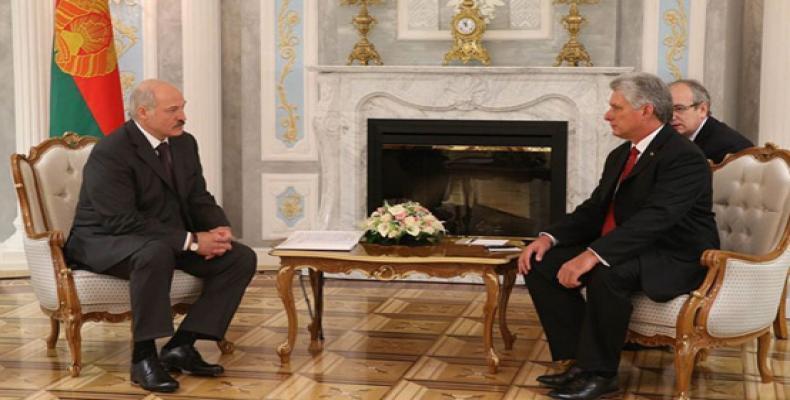 Lukashenko y Díaz Canel