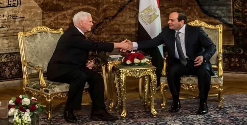 Las declaraciones del jefe de Estado egipcio fueron calificadas por Pence como “diferencia de opiniones entre amigos”. Foto/EFE