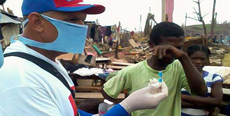 Les brigades médicales cubaines ont été les premiers à soigner les sinistrés du séisme en Haïti, l'année dernière.