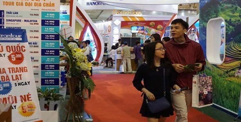 El Centro de Exposiciones de Hanoi se prepara ante la inminente celebración de la VI Feria Internacional de Turismo de Vietnam.Foto:PL.