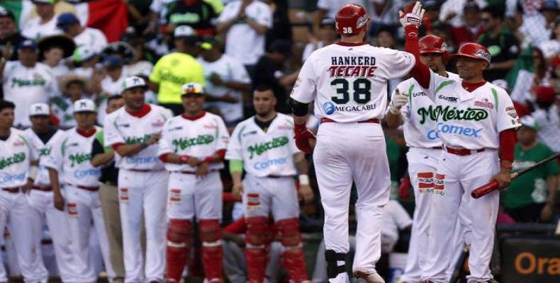 Cyle Hankerd conectó jonrón por los Venados. Foto: El Universal