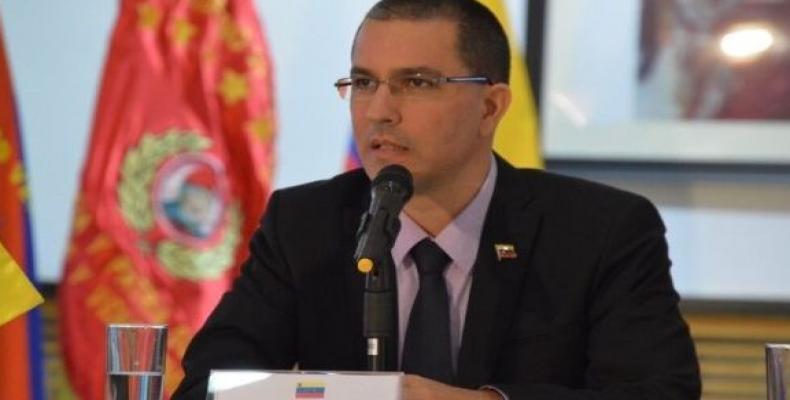Venezuela's Foreign Minister Jorge Arreaza's comments were made during his meeting with his Asian counterpart Wang Yi.  (Photo: VTV)