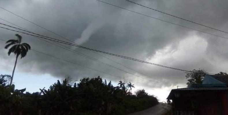 Tornado observado en Maisí, Granma.