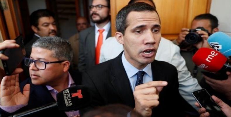 U.S. urges Venezuelan military to support 'interim president.'  Photo: teleSUR