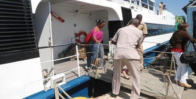 Suspenden transportación marítima entre los puertos cubanos de Batabanó-Gerona.Foto.ACN.