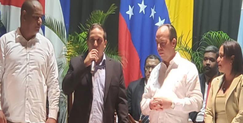 El encuentro permitirá fortalecer y profundizar la hermandad histórica entre ambas naciones.Foto:Prensa Latina.