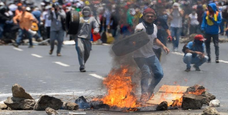 Acciones violentas instigadas por la oposición venezolana. Imagen de archivo