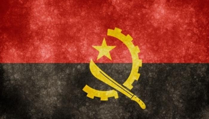 Bandera de Angola.