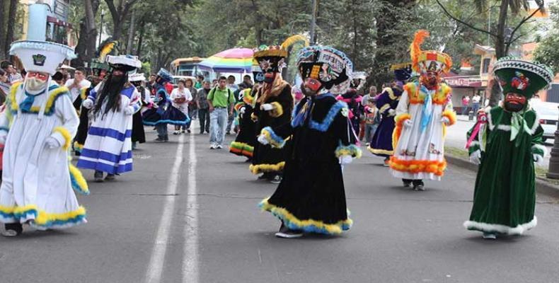 Mes de carnavales en Ciudad de México. Foto: PL.