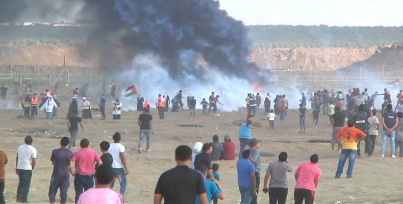 Israeli forces kill Gazan medic armed with “bandages and surgical masks”   Photo: AP