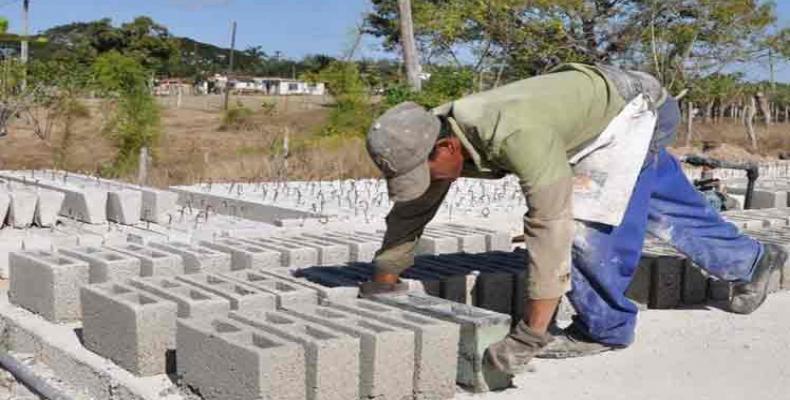 Aumenta producción local de materiales de la construcción en Cuba. Foto:PL.