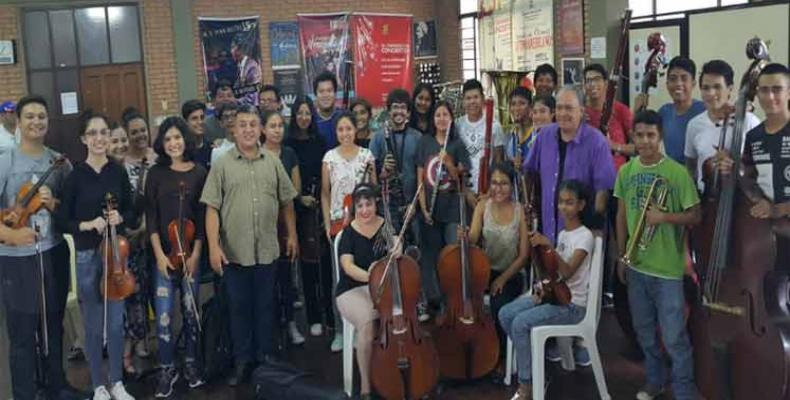 Ofrecerá reconocido músico cubano concierto en Bolivia. Foto: PL.