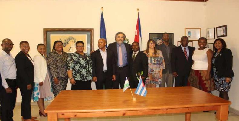 Firman Cuba y Lesotho acuerdo de asistencia técnica. Foto:Ilsa Rodríguez/PL