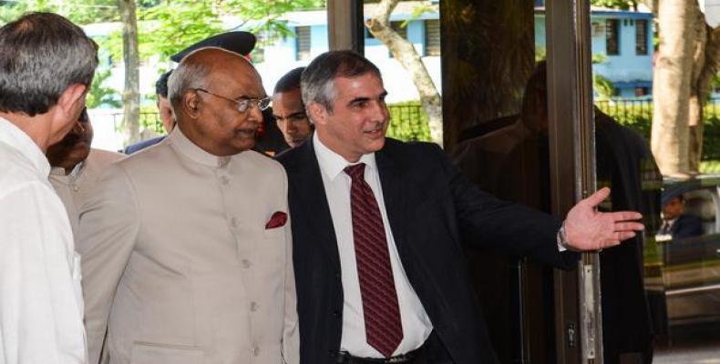 Presidente de la India, Ram Nath Kovind y Eduardo Martínez, presidente de BioCubaFarma./Imagen:Marcelino Vázquez (ACN)