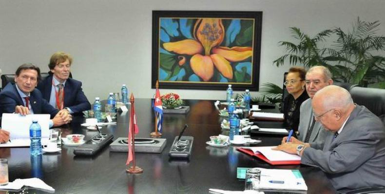Firman Cuba y Austria acuerdo que regulariza la deuda cubana entre ambos países. (Foto/radiorebelde.cu)