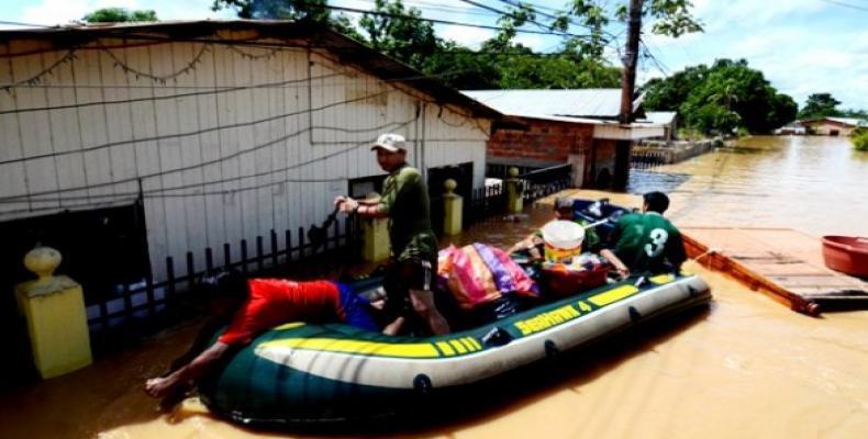 Ayuda a los bolivianos