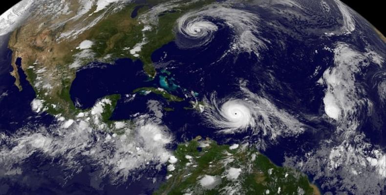 El huracán María, mientras avanzaba hacia las Islas Virgenes y Puerto Rico, el 20 de septiembre de 2017 (NASA/NOAA/Reuters)