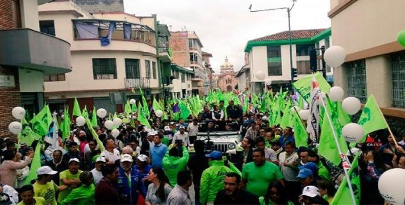 Apoyo multitudinario en Quito al candidato Moreno