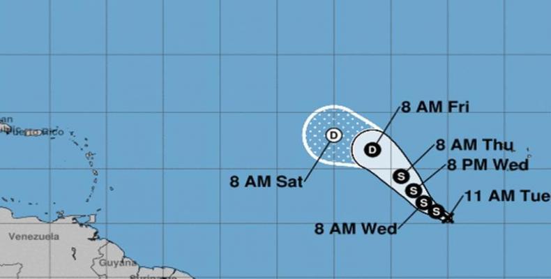 A las seis de la tarde de hoy, el Centro de Pronósticos del Instituto de Meteorología emitirá el próximo aviso de ciclón tropical. (Captura / NOAA)