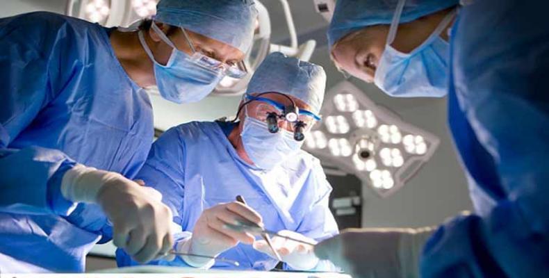 Encontro de cirurgiões Cuba – Itália no final de abril