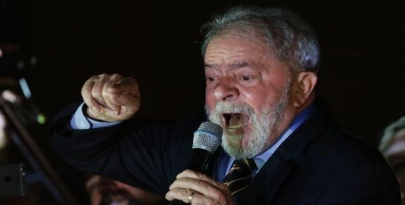 Lula en Curitiba