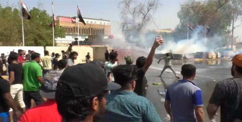 Protests continue in oil-rich region of southern Iraq