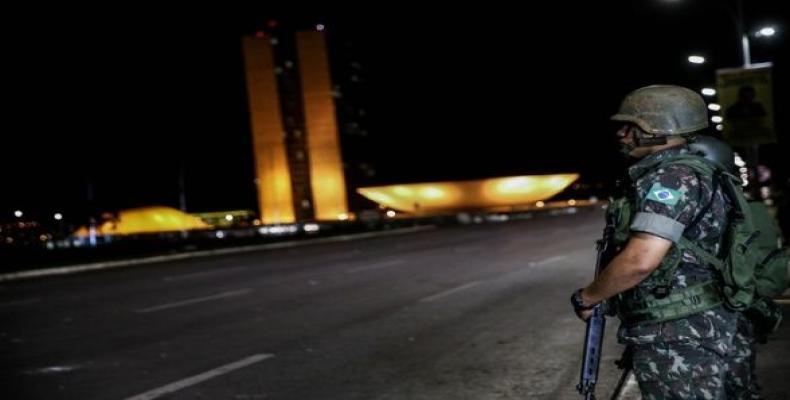 Soldados en las calles de Brasilia